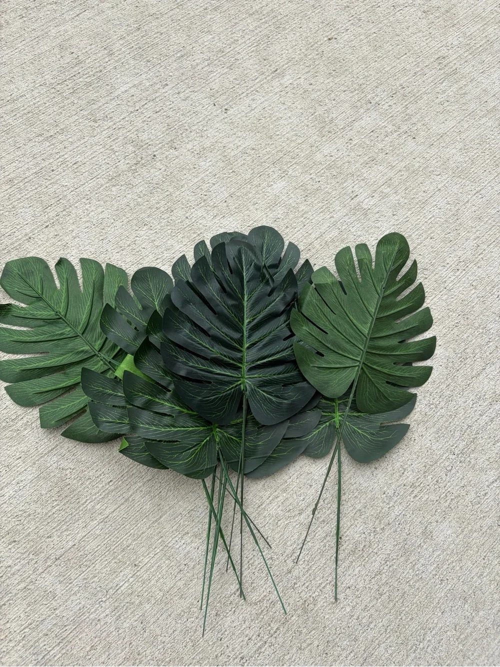 8 pcs Dark Green Faux Monstera Leaf Bundle - Home Accents Faux Florals